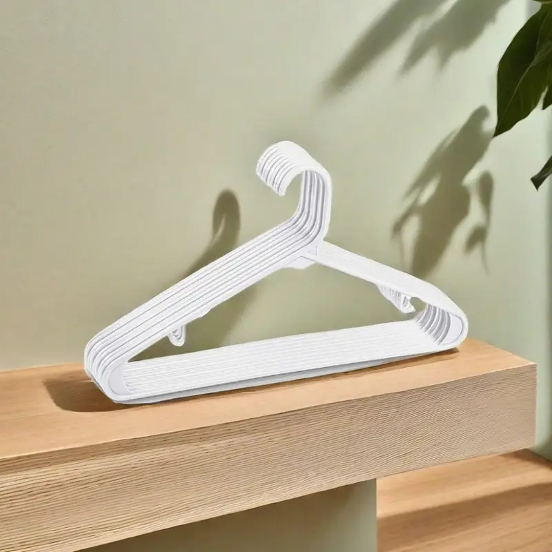 hangy-white-1__f3dbd134